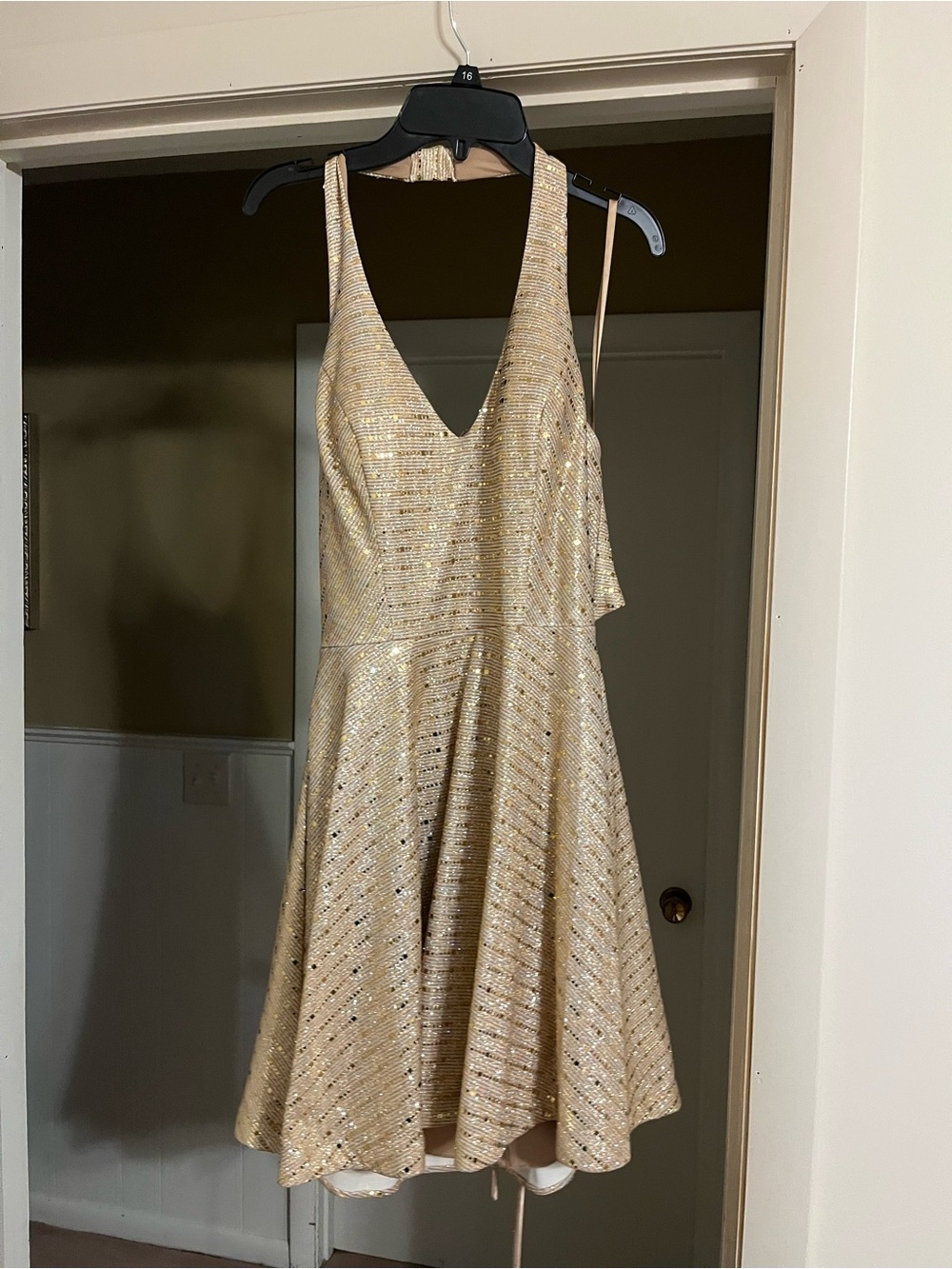 Gold Sleeveless V-Neck Party Dress